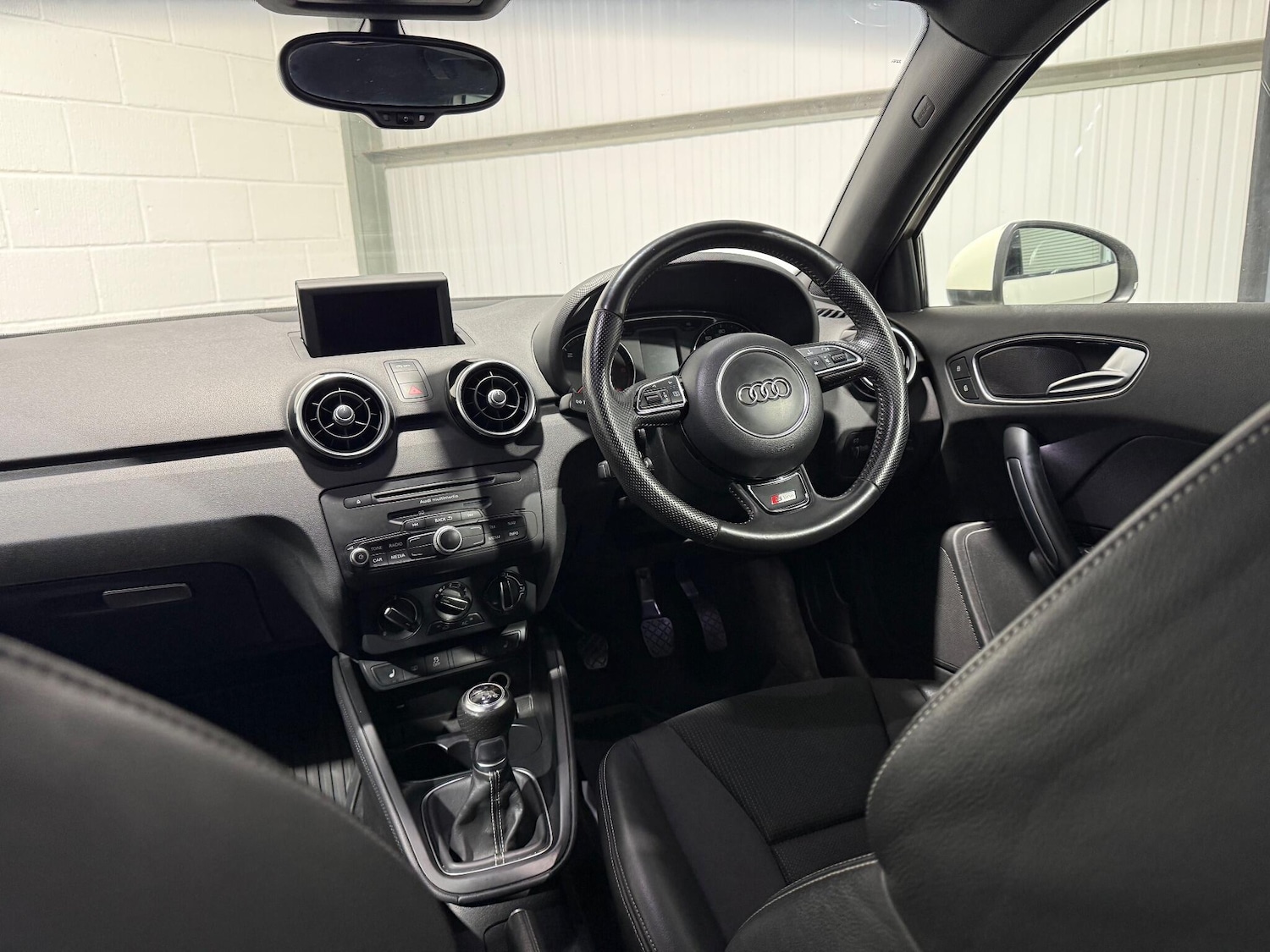 Used Audi A1 2014 for sale - 76899030: Photo 38