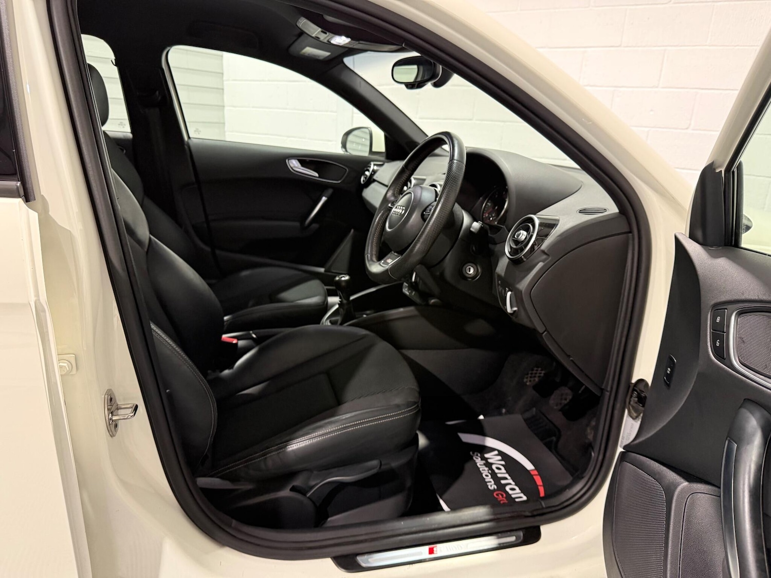 Used Audi A1 2014 for sale - 76899030: Photo 40