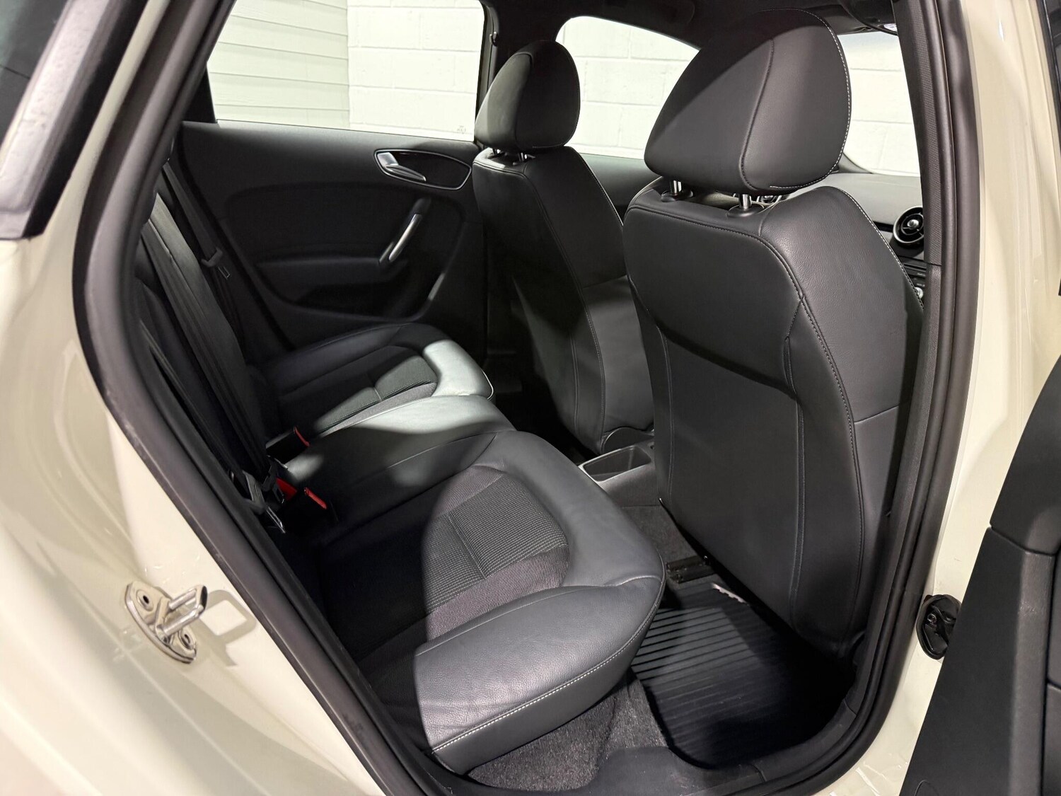 Used Audi A1 2014 for sale - 76899030: Photo 47