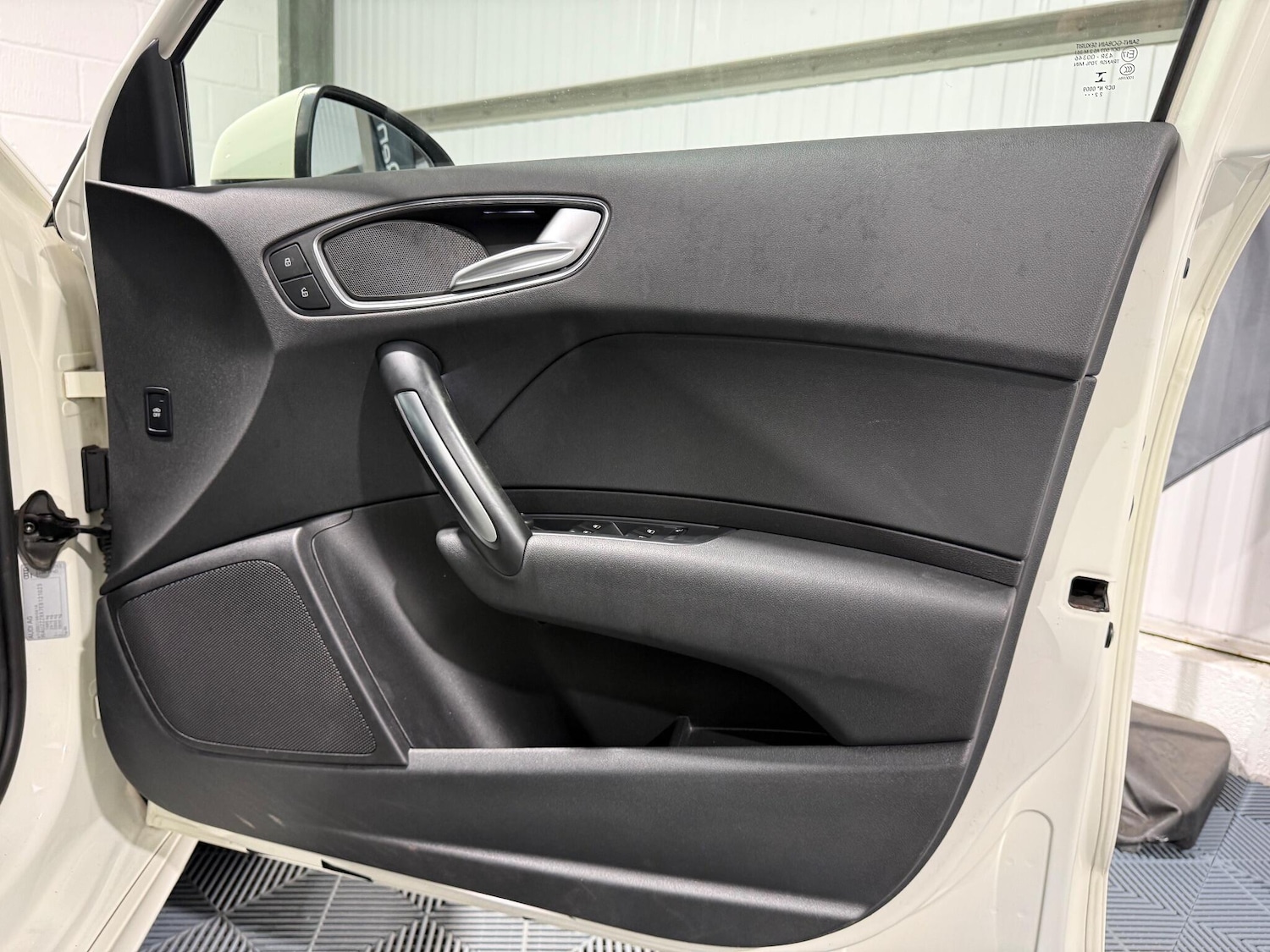 Used Audi A1 2014 for sale - 76899030: Photo 50