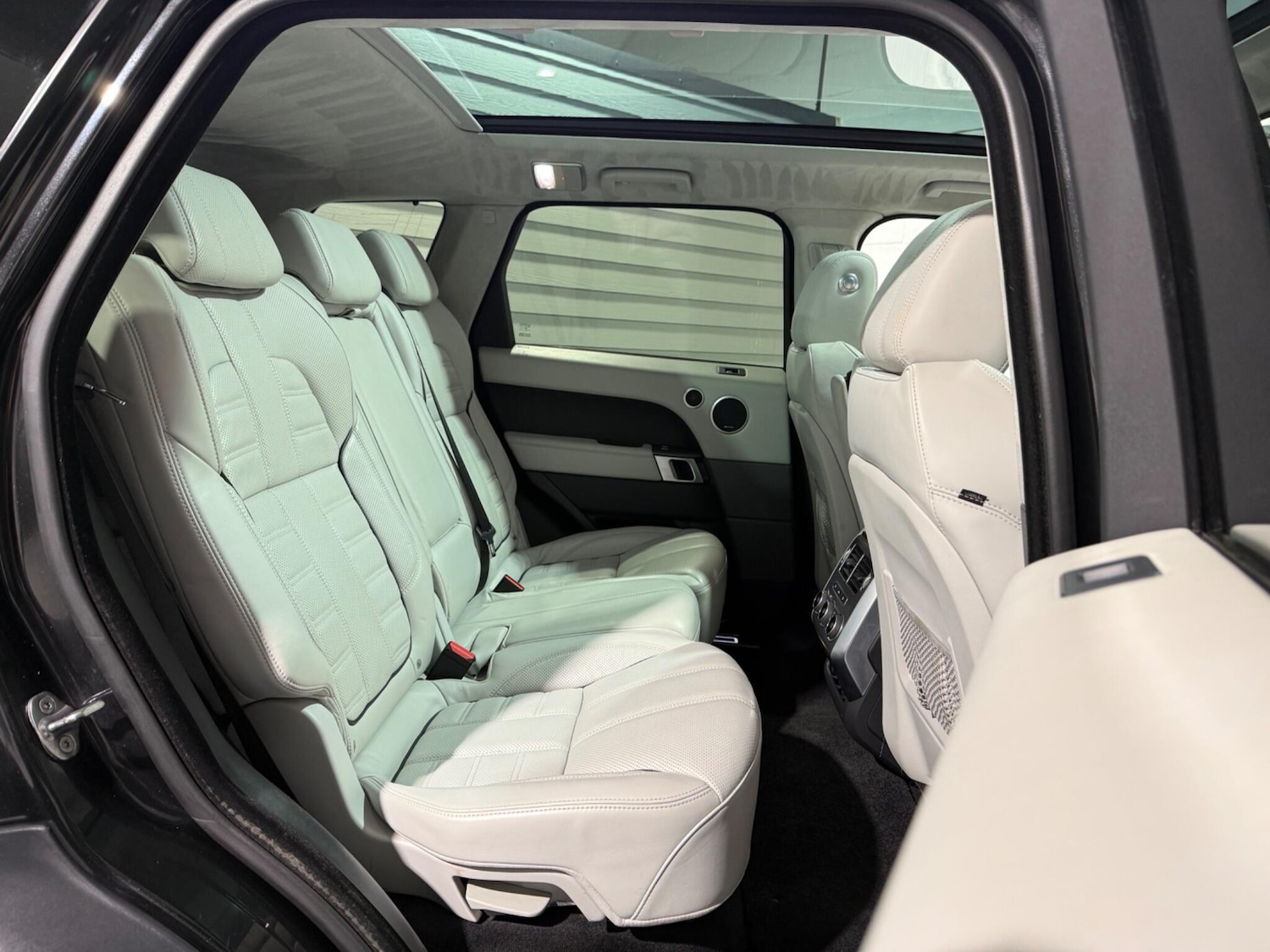 Used Land Rover Range Rover Sport for sale - 77290888: Photo 43