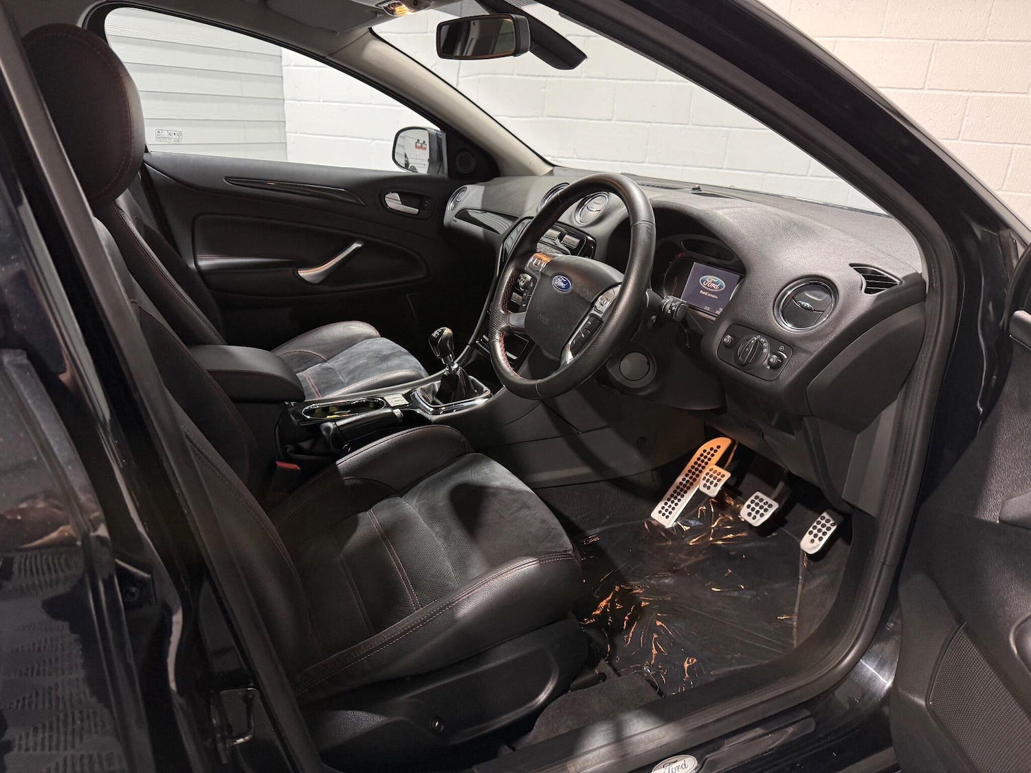 Used Ford Mondeo 2010 for sale - 77229975: Photo 2