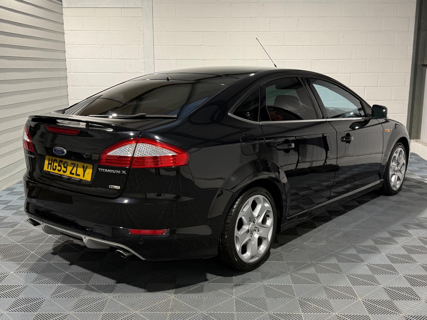 Used Ford Mondeo 2010 for sale - 77229975: Photo 26
