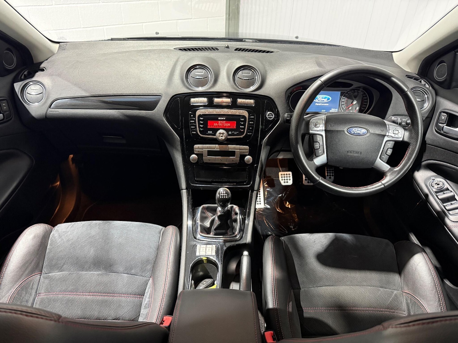 Used Ford Mondeo 2010 for sale - 77229975: Photo 31