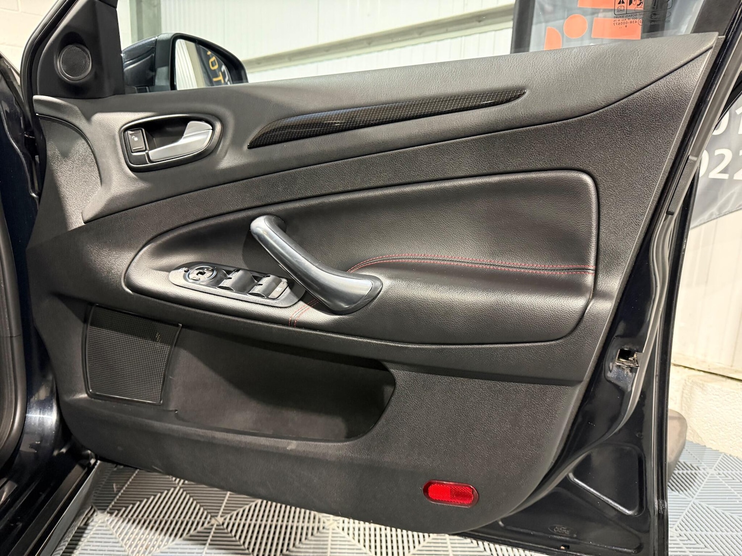 Used Ford Mondeo 2010 for sale - 77229975: Photo 40