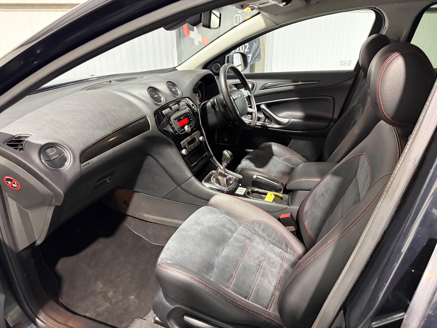 Used Ford Mondeo 2010 for sale - 77229975: Photo 55