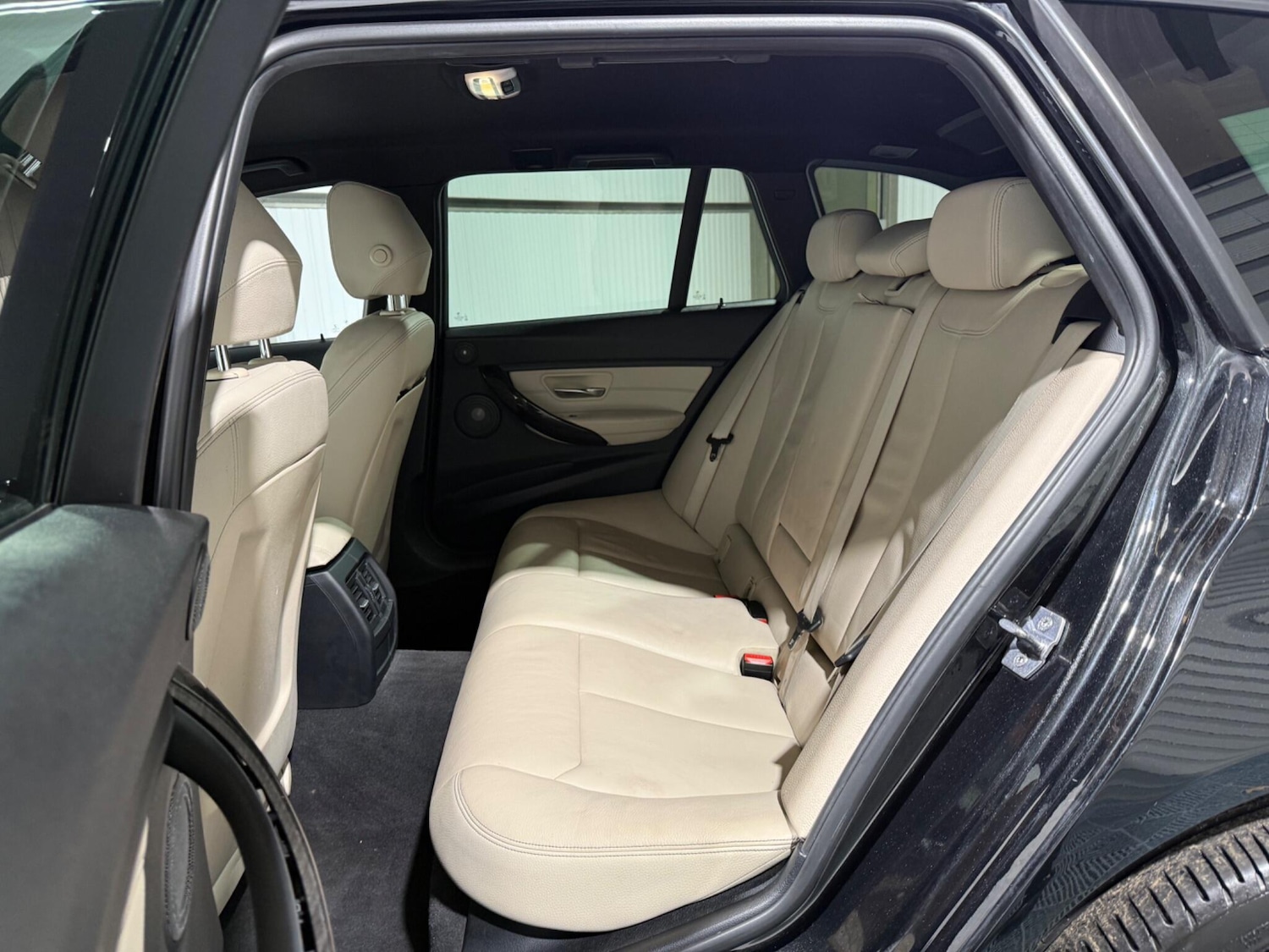 Used BMW 3 Series for sale - 77267721: Photo 37