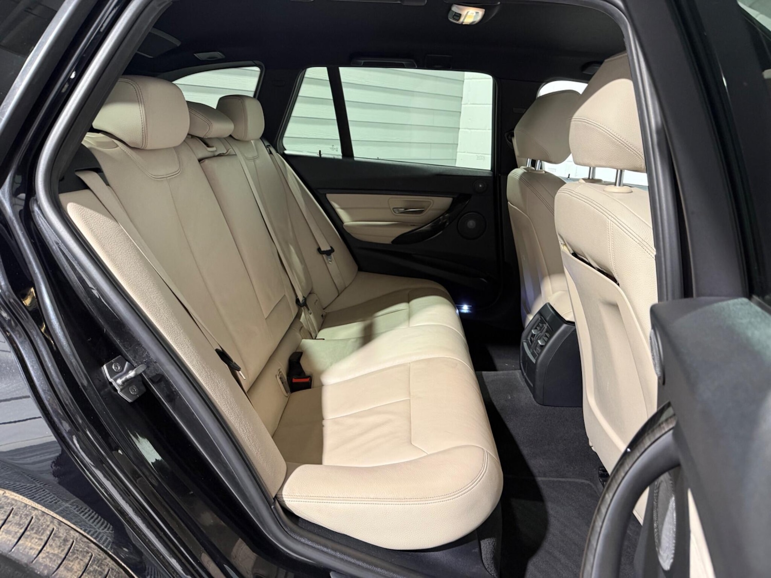 Used BMW 3 Series for sale - 77267721: Photo 41