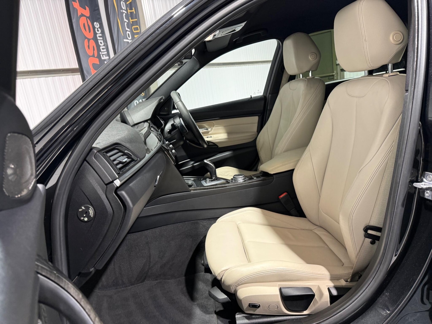 Used BMW 3 Series for sale - 77267721: Photo 64