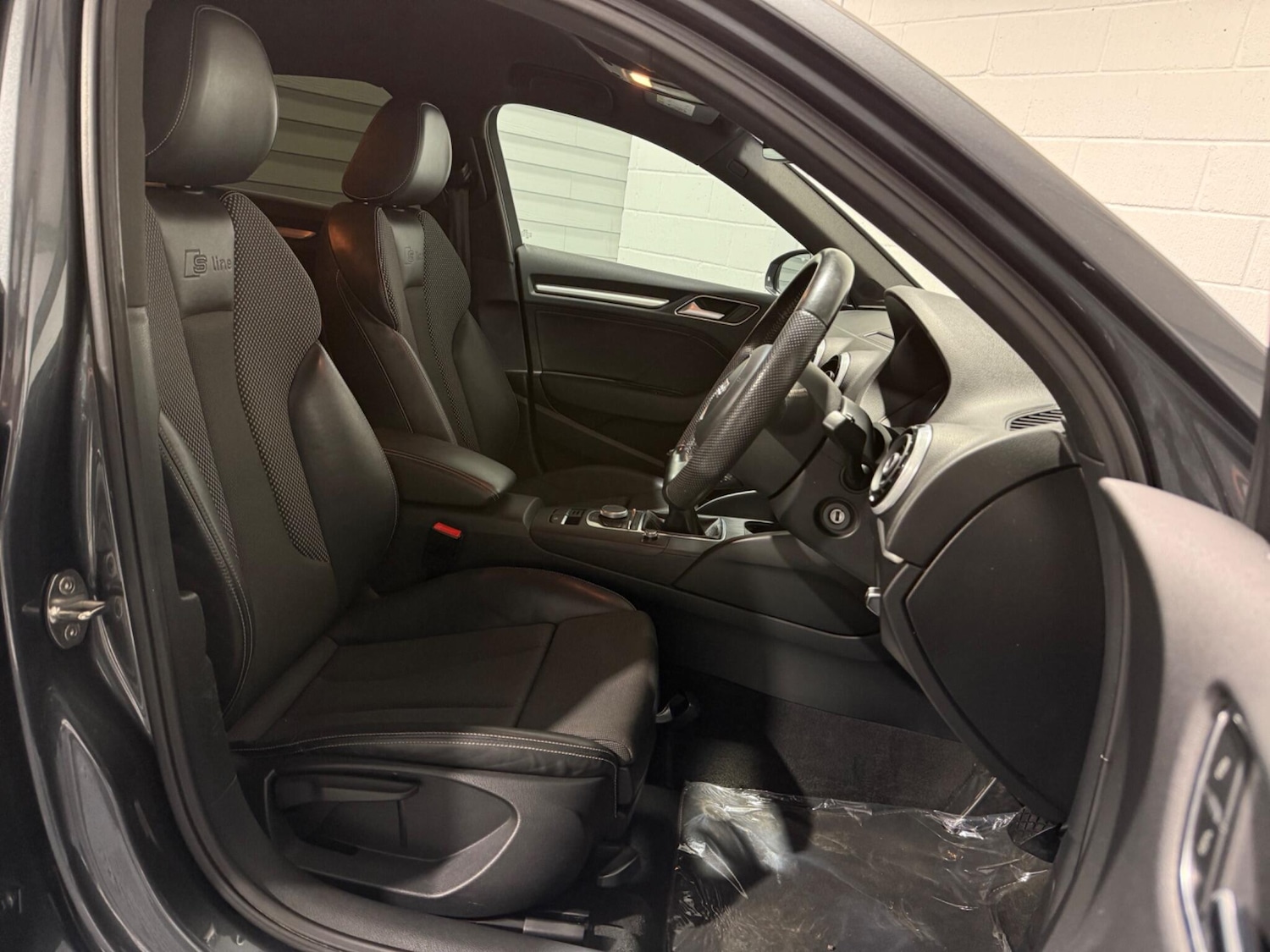 Used Audi A3 2015 for sale - 76645275: Photo 37