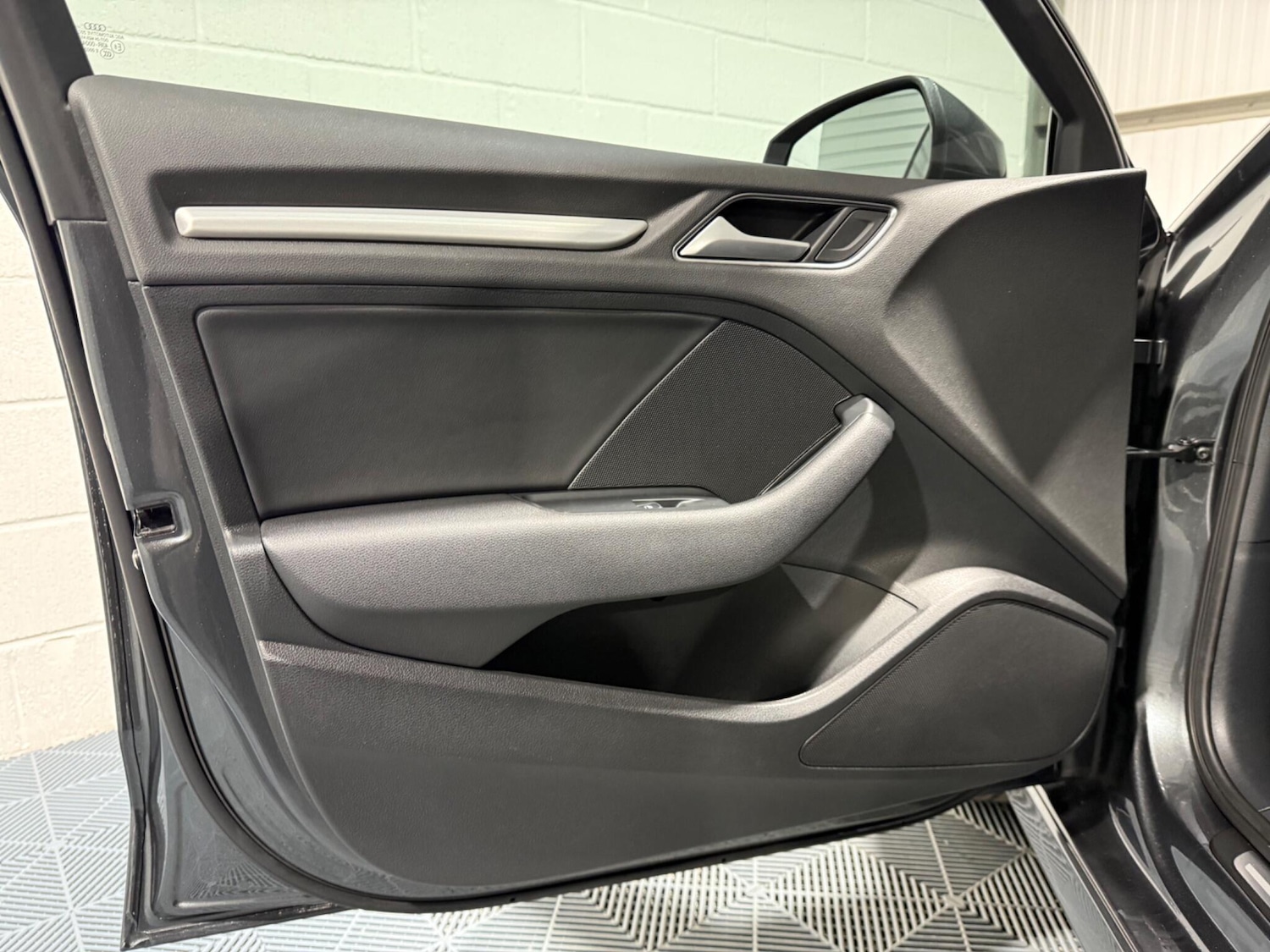 Used Audi A3 2015 for sale - 76645275: Photo 47