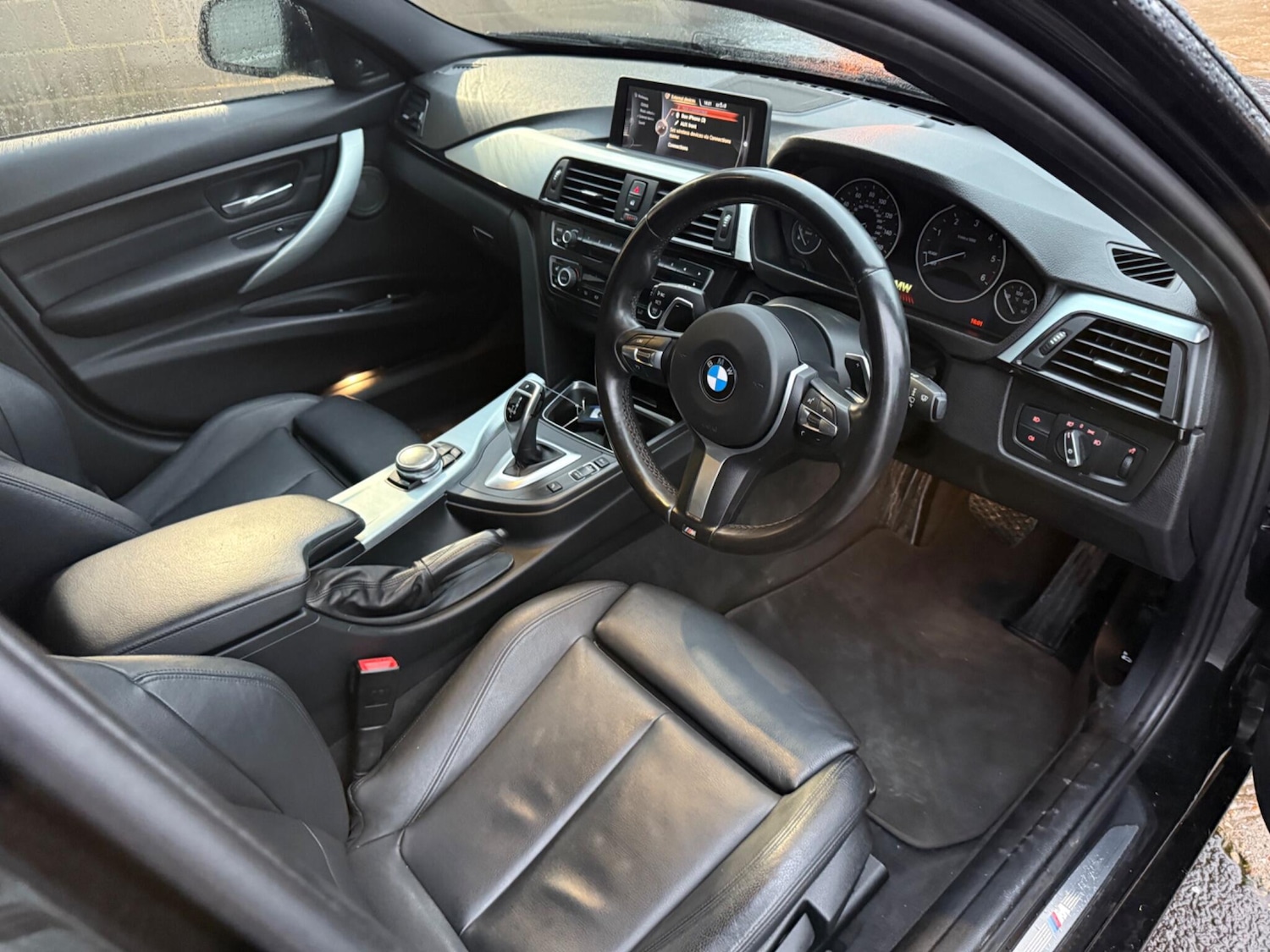 Used BMW 3 Series for sale - 76727479: Photo 2