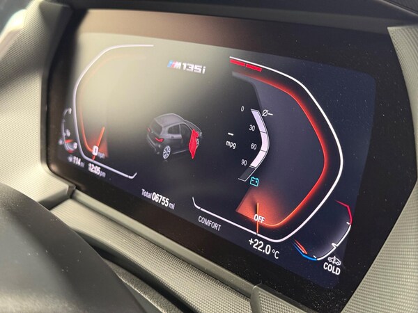 Used BMW 1 Series 2024 for sale - 76283355: Photo 61