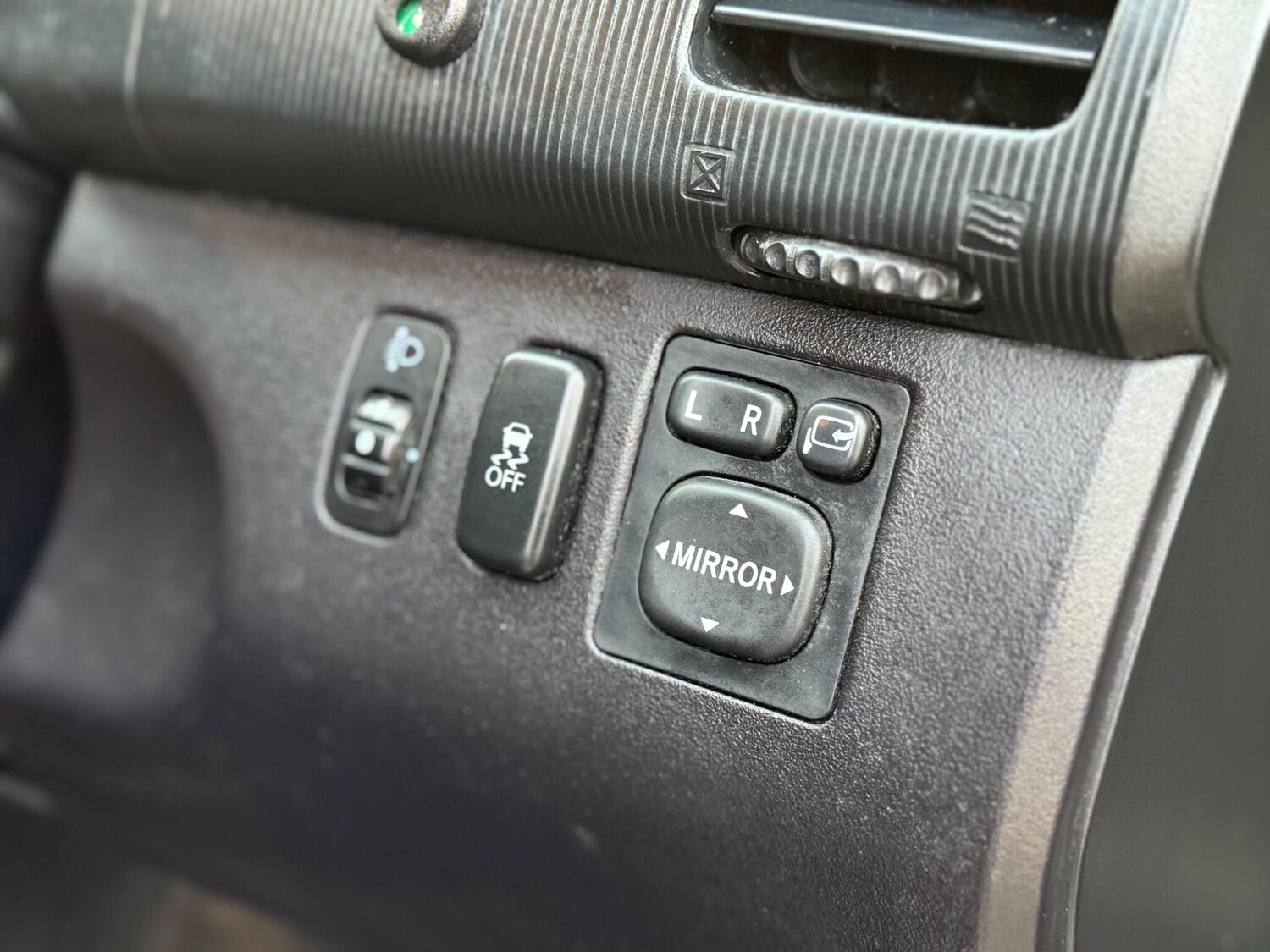 Used Mitsubishi L200 2015 for sale - 76398764: Photo 27