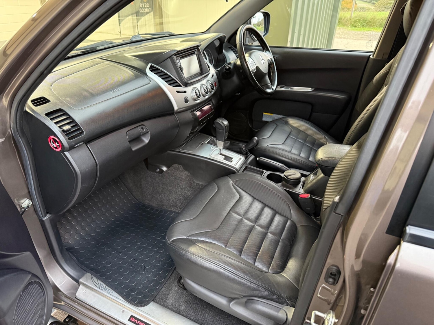 Used Mitsubishi L200 2015 for sale - 76398764: Photo 45