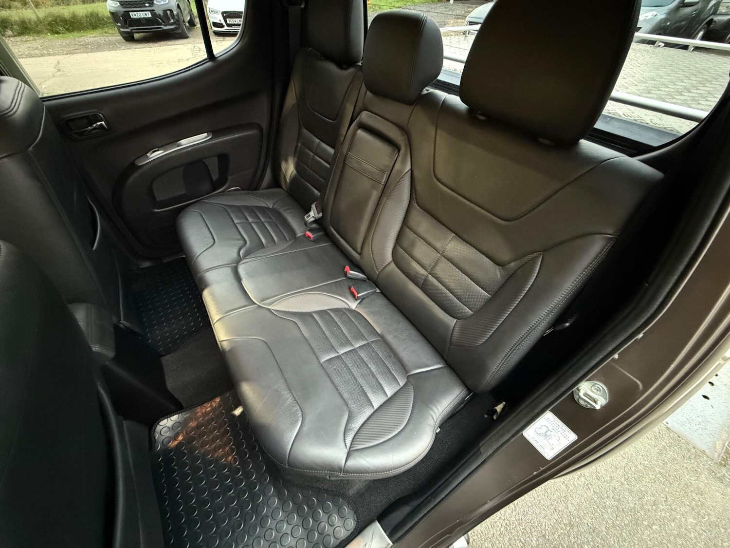 Used Mitsubishi L200 2015 for sale - 76398764: Photo 49