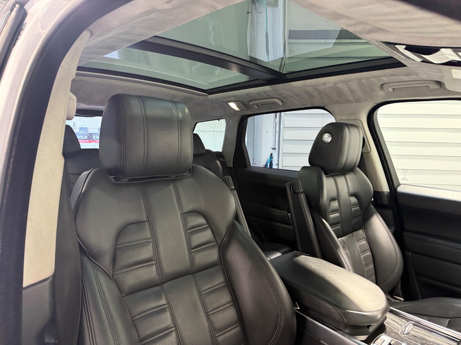 Used Land Rover Range Rover Sport 2015 for sale - 76371077: Photo 35