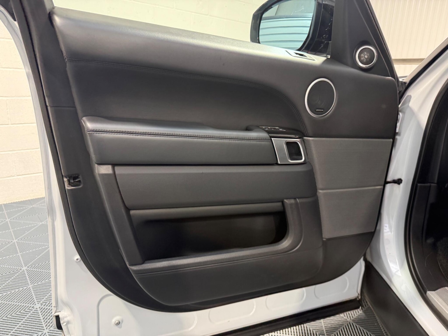 Used Land Rover Range Rover Sport 2015 for sale - 76371077: Photo 42