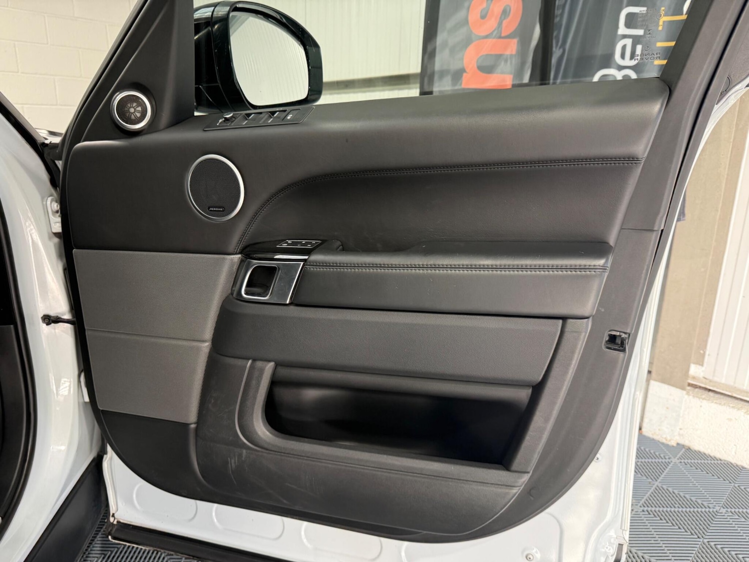 Used Land Rover Range Rover Sport 2015 for sale - 76371077: Photo 43