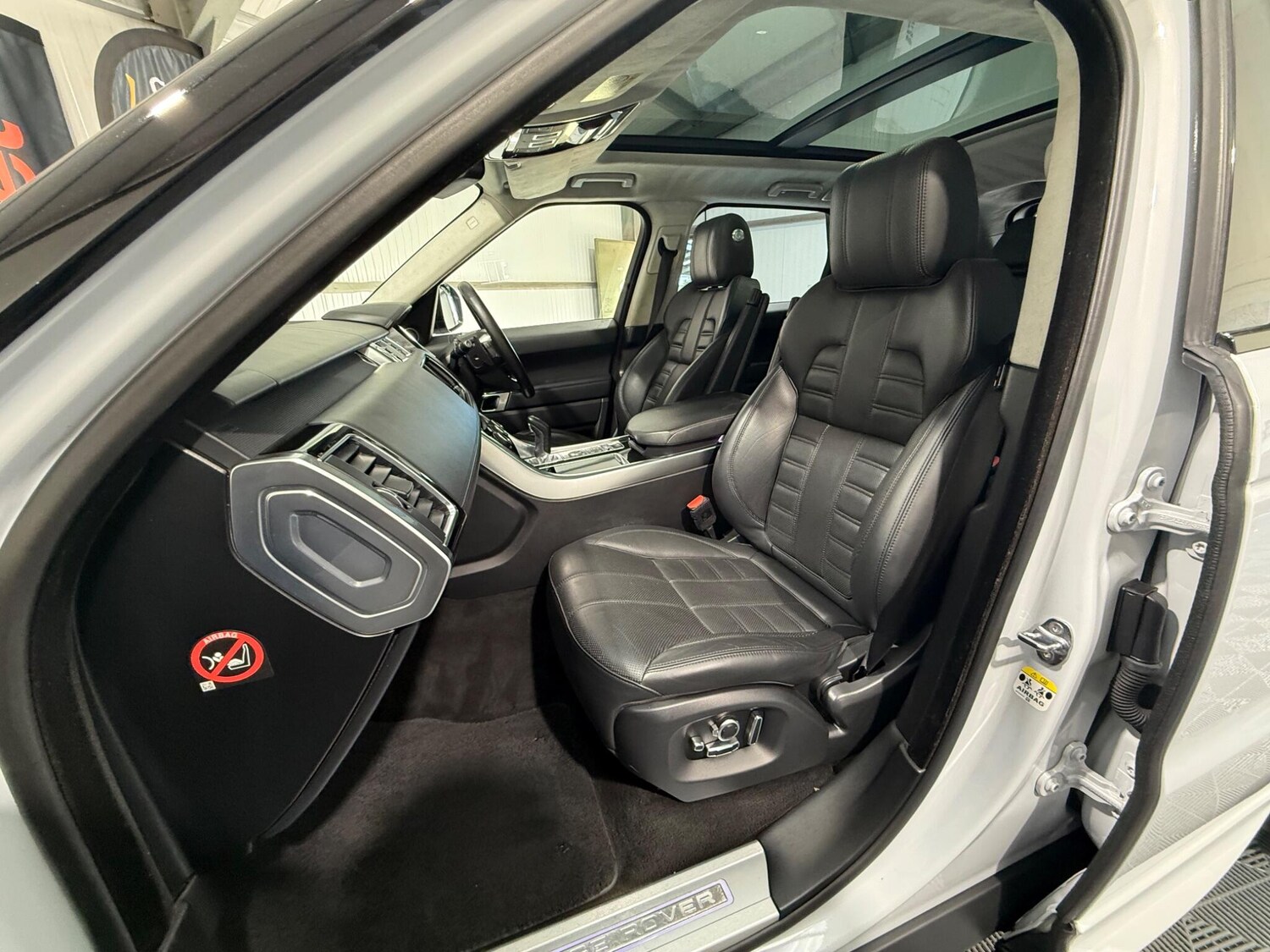 Used Land Rover Range Rover Sport 2015 for sale - 76371077: Photo 54