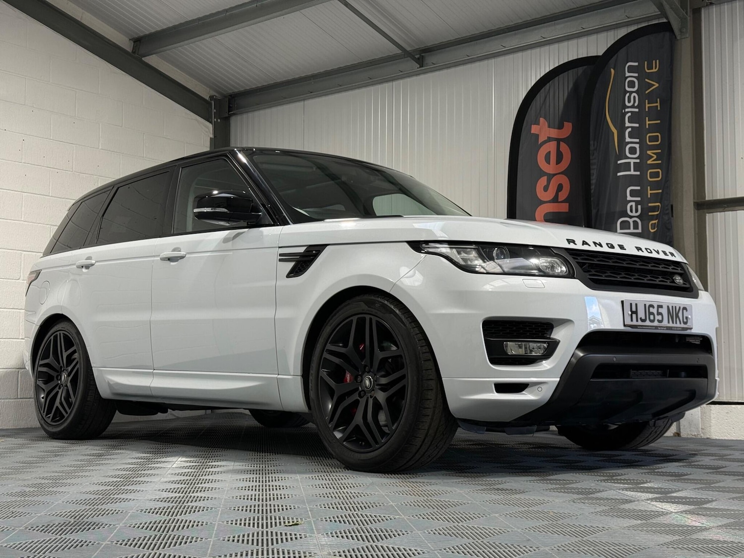 Used Land Rover Range Rover Sport 2015 for sale - 76371077: Photo 8