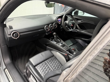Used Audi TT RS 2020 for sale - 75741527: Photo