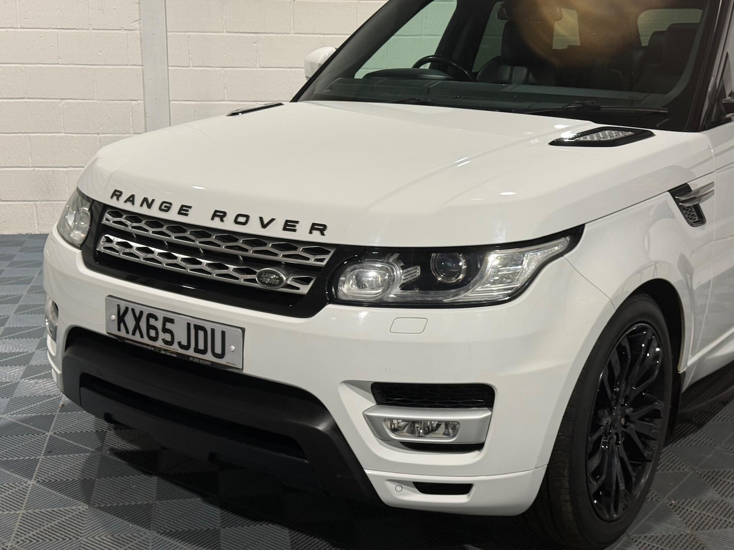Used Land Rover Range Rover Sport 2015 for sale - 77144563: Photo 16