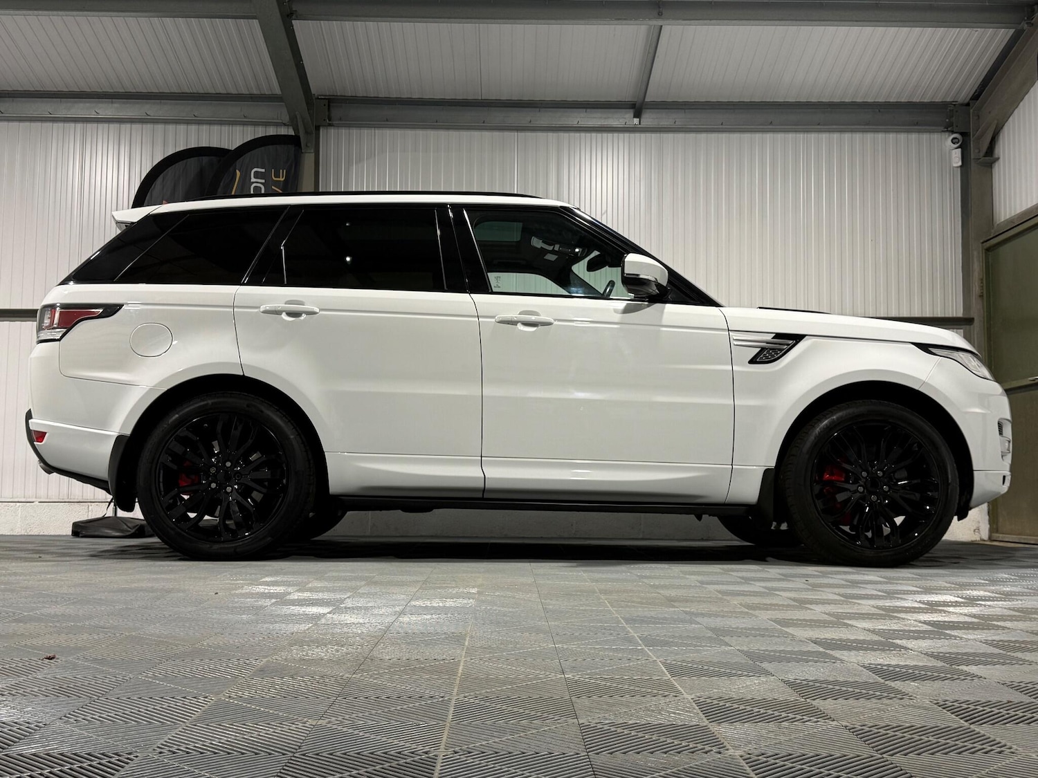 Used Land Rover Range Rover Sport 2015 for sale - 77144563: Photo 27