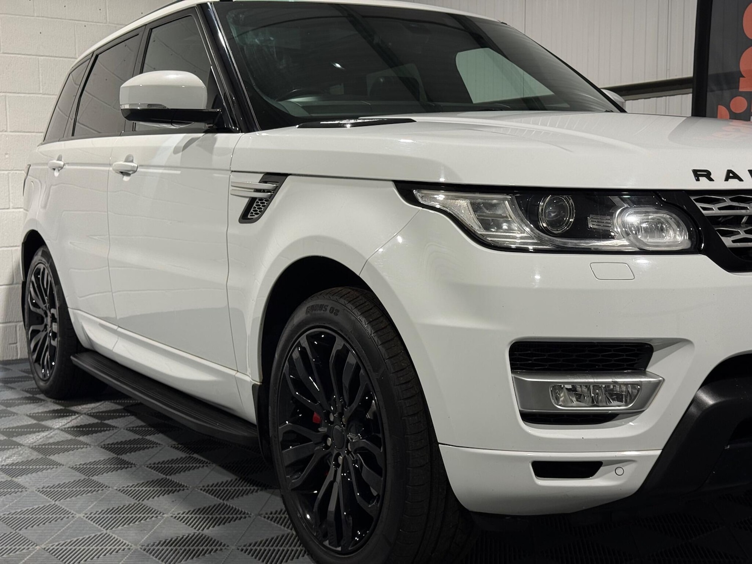Used Land Rover Range Rover Sport 2015 for sale - 77144563: Photo 7