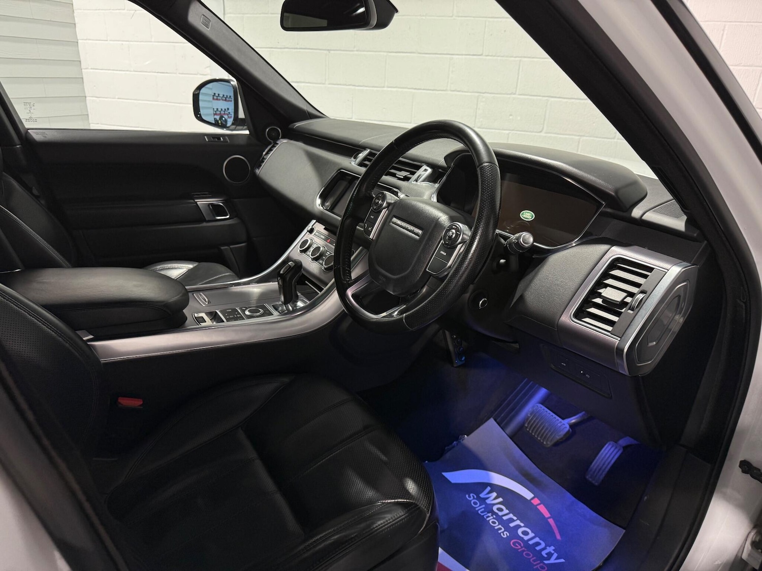 Used Land Rover Range Rover Sport 2015 for sale - 77144563: Photo 76