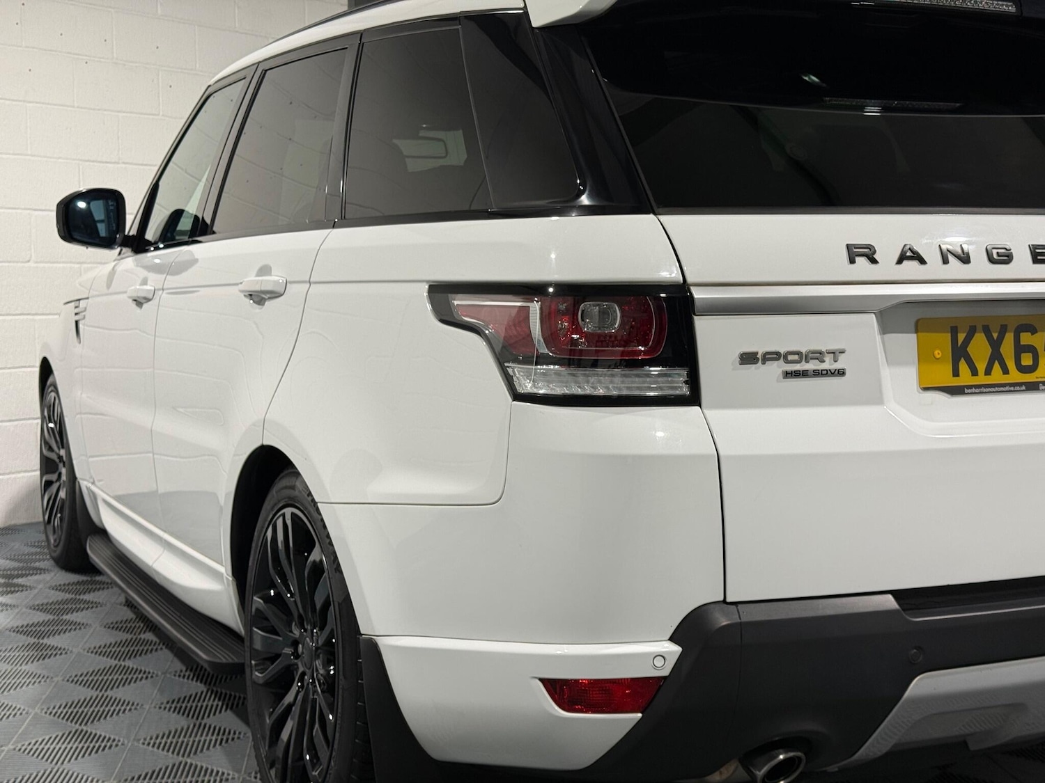 Used Land Rover Range Rover Sport 2015 for sale - 77144563: Photo 8
