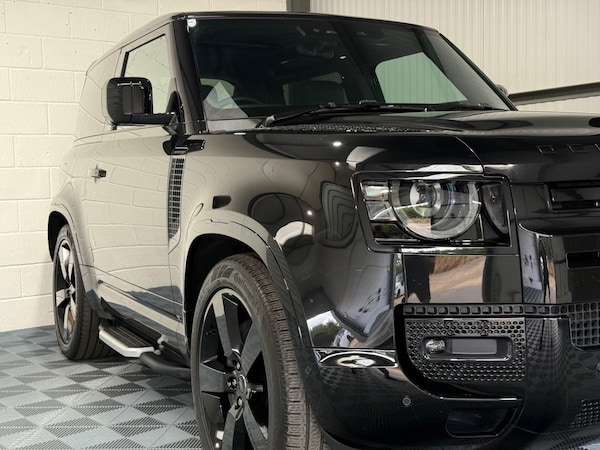 Used Land Rover Defender 90 2022 for sale - 75563675: Photo 12