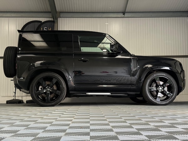Used Land Rover Defender 90 2022 for sale - 75563675: Photo 28