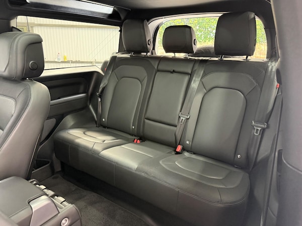 Used Land Rover Defender 90 2022 for sale - 75563675: Photo 39