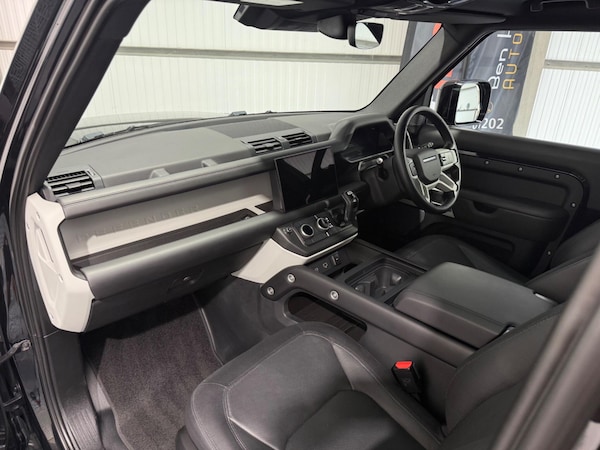 Used Land Rover Defender 90 2022 for sale - 75563675: Photo 3
