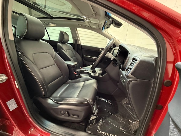 Used Kia Sportage 2016 for sale - 75978389: Photo 2