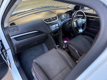 Used Suzuki Swift 2015 for sale - 75906161: Photo