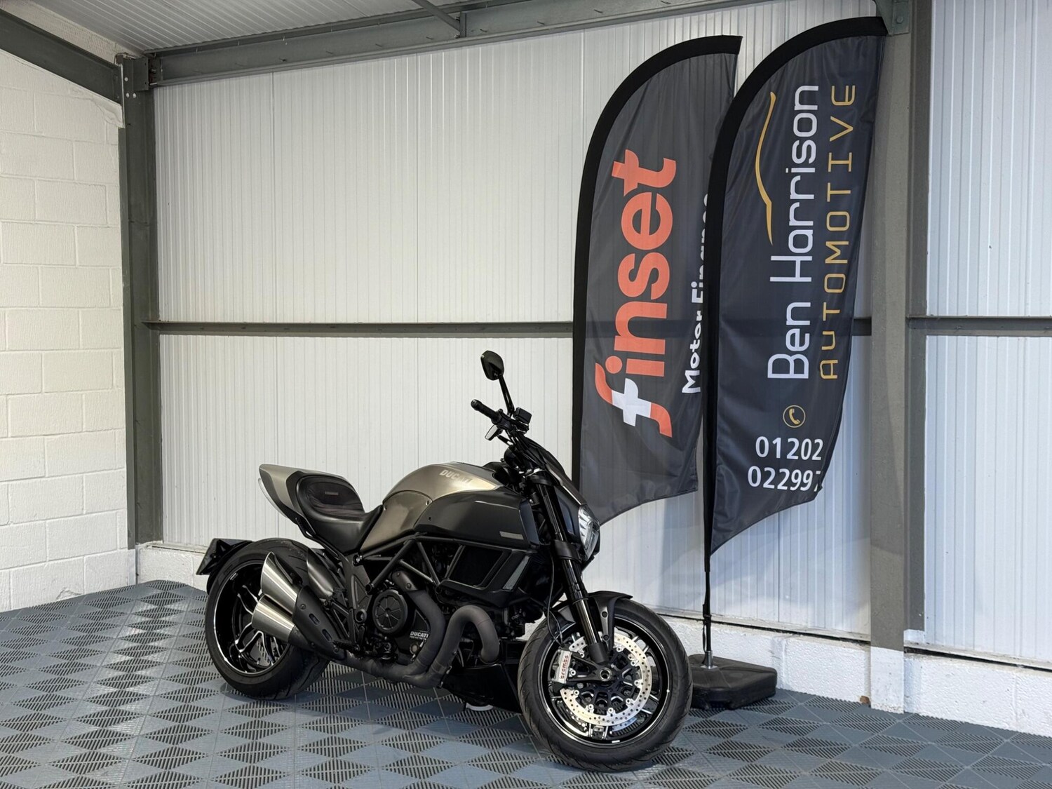 Ducati Diavel