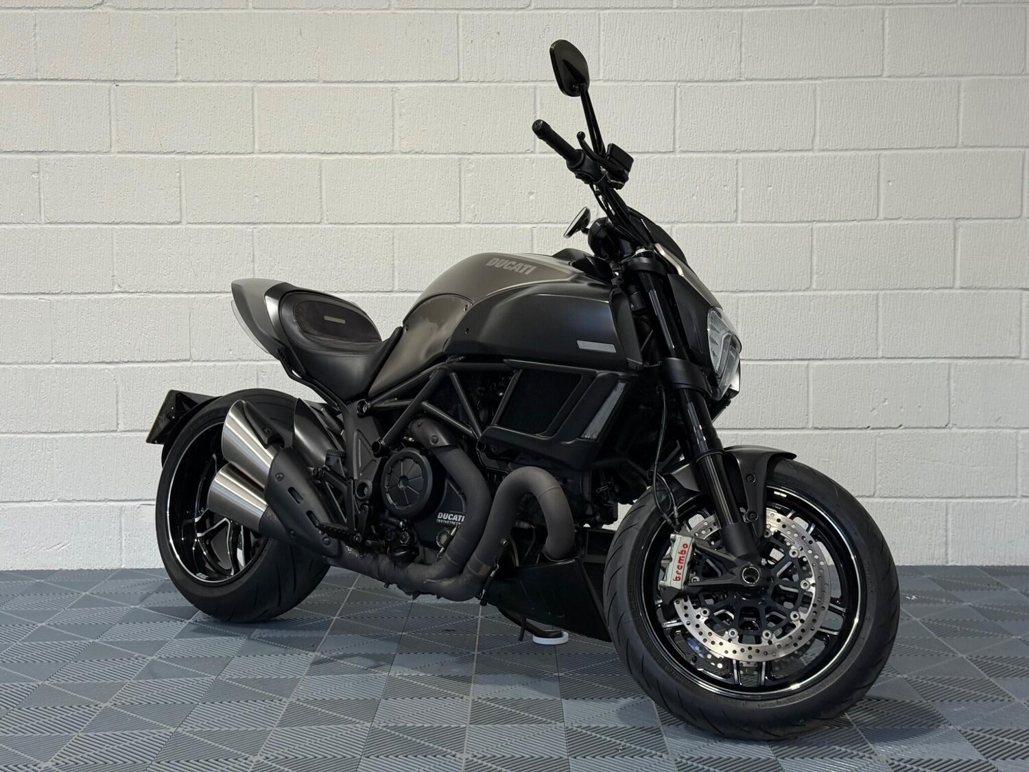 Ducati Diavel