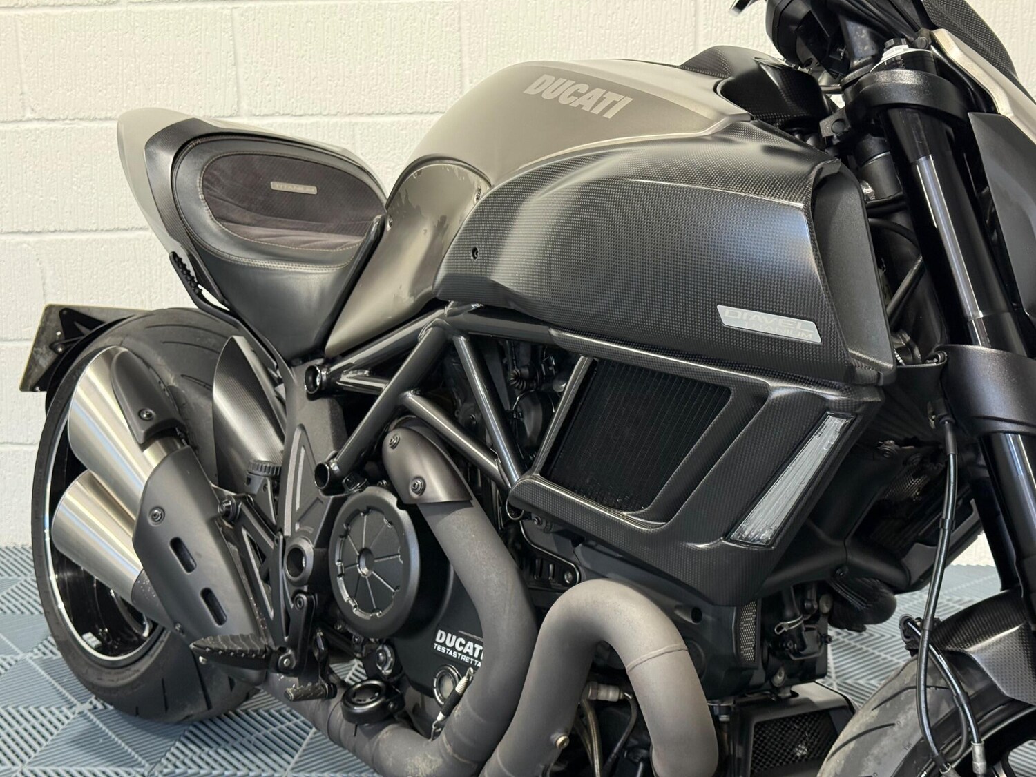 Ducati Diavel