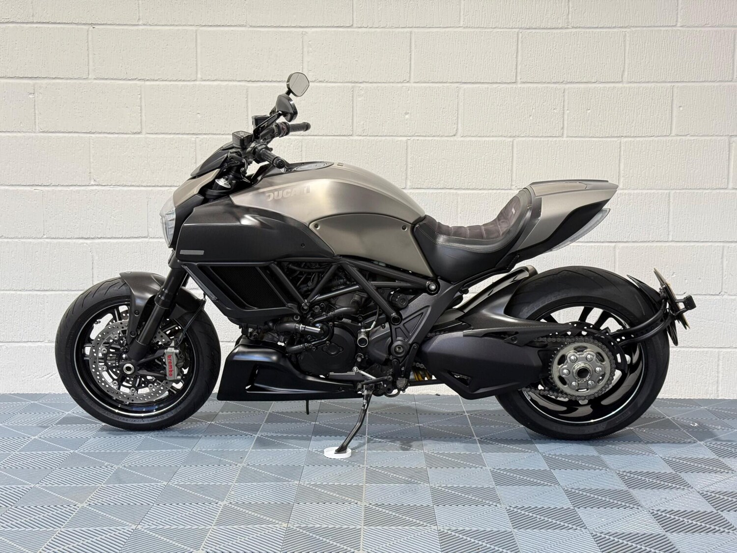 Ducati Diavel