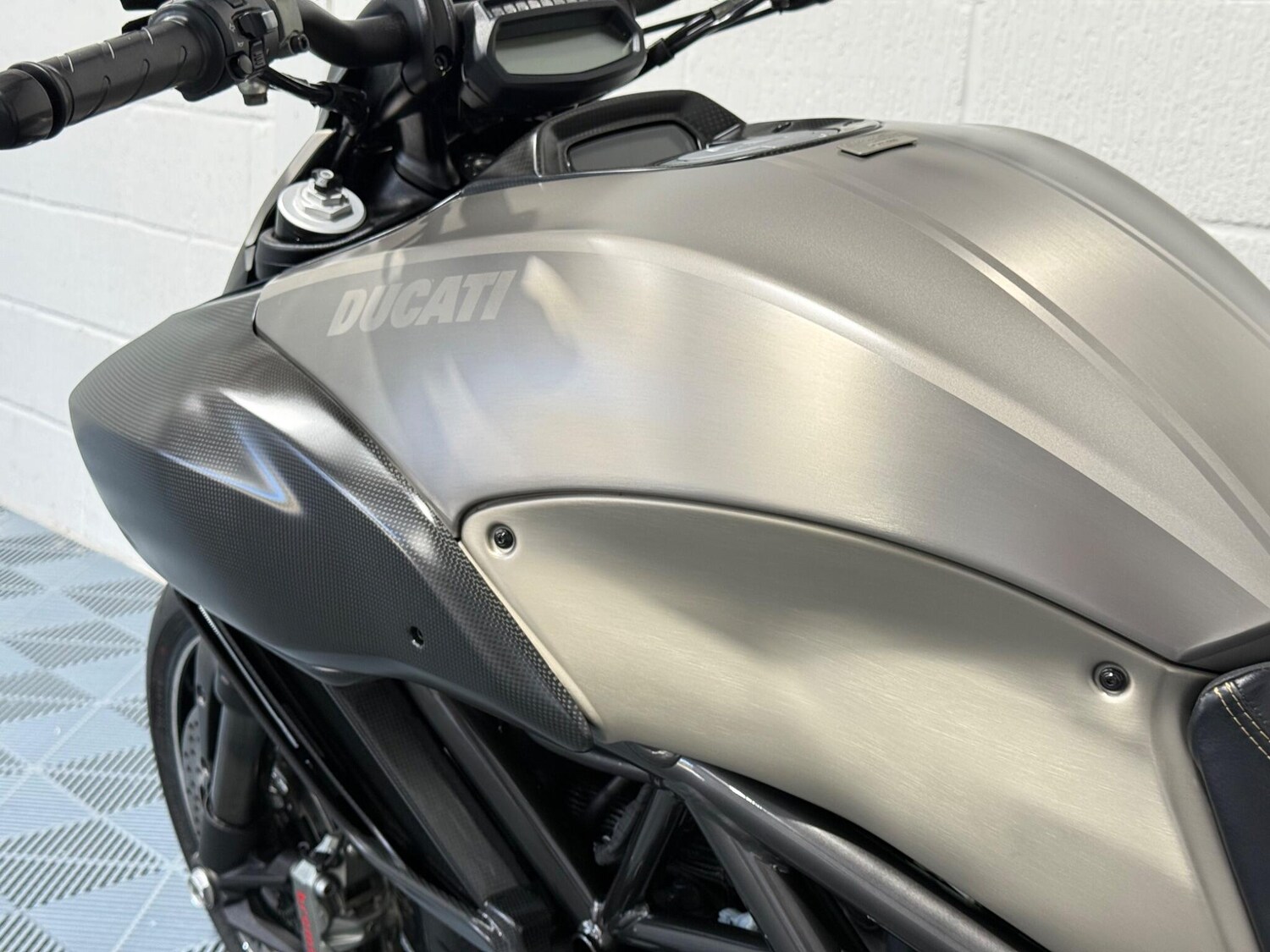 Ducati Diavel