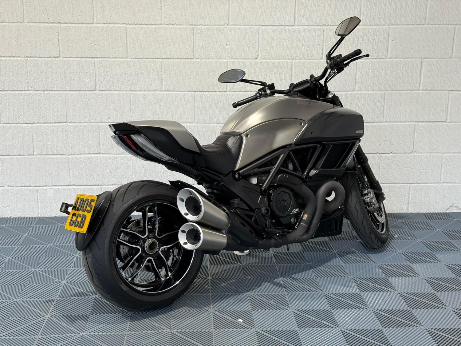 Ducati Diavel
