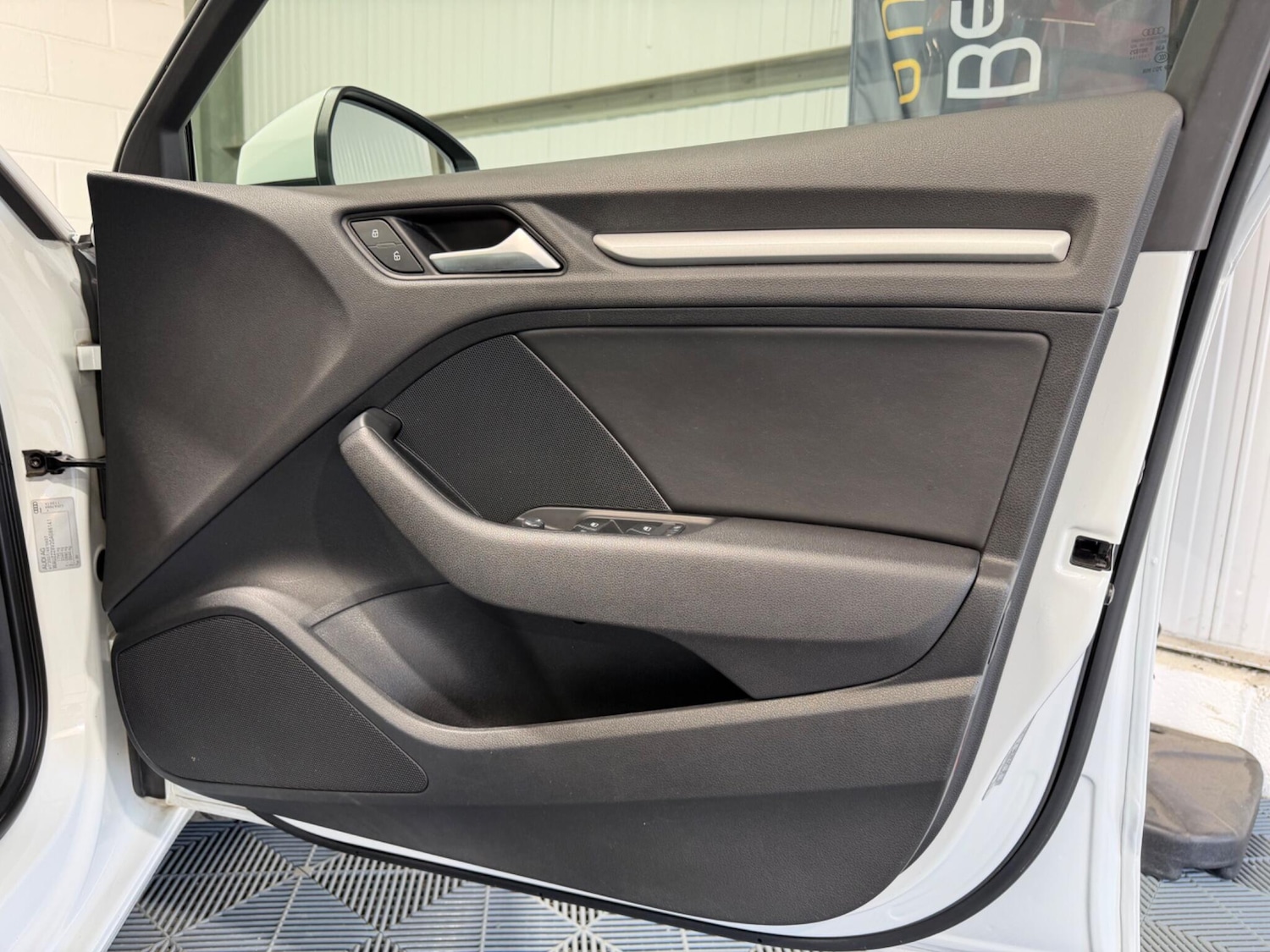 Used Audi A3 2015 for sale - 77958010: Photo 46