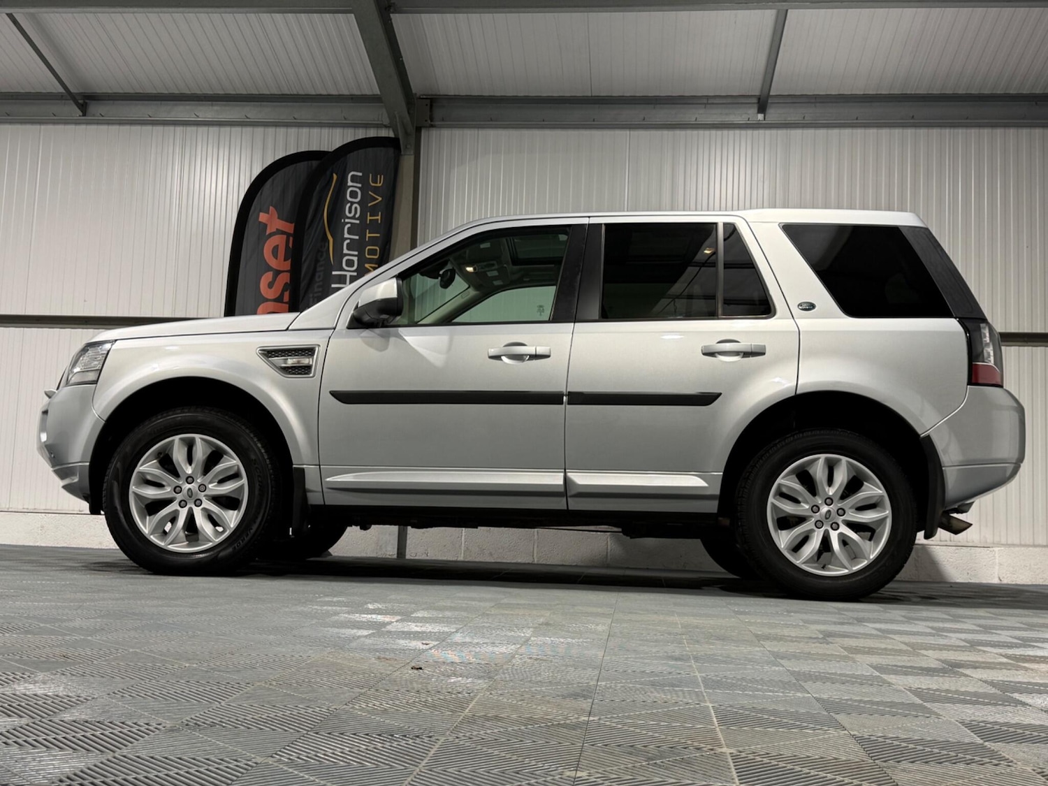 Used Land Rover Freelander 2013 for sale - 77291722: Photo 23