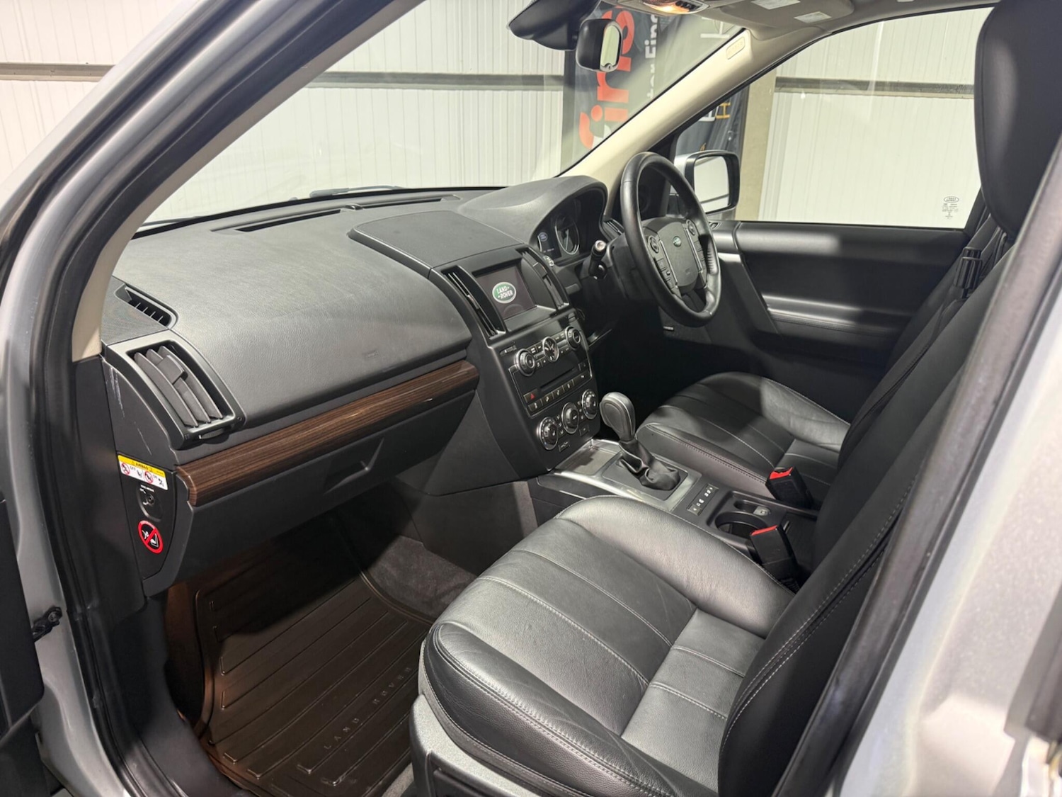 Used Land Rover Freelander 2013 for sale - 77291722: Photo 3