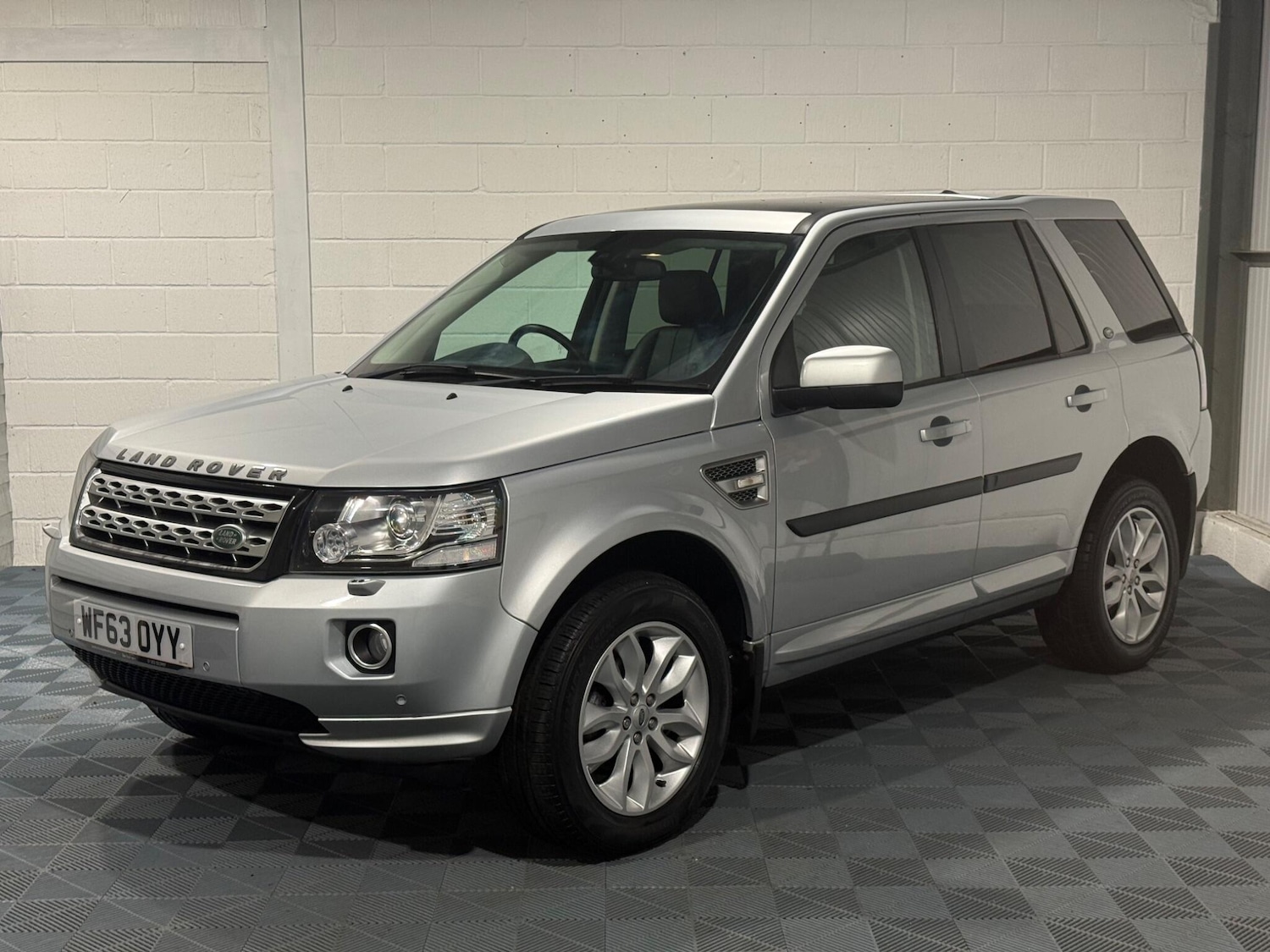 Used Land Rover Freelander 2013 for sale - 77291722: Photo 5