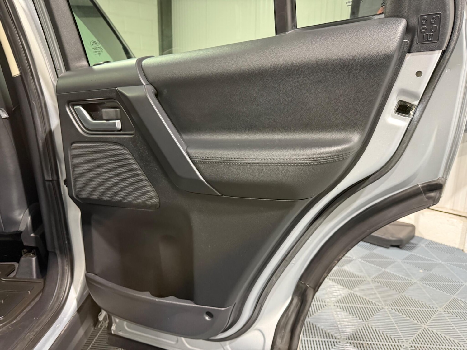 Used Land Rover Freelander 2013 for sale - 77291722: Photo 51