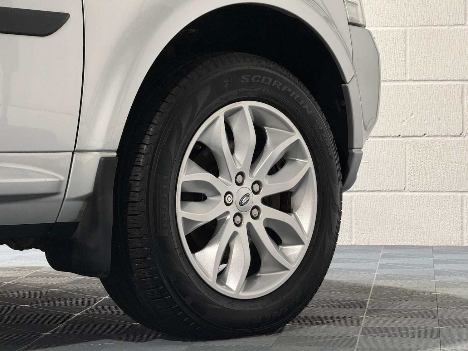 Used Land Rover Freelander 2013 for sale - 77291722: Photo 54