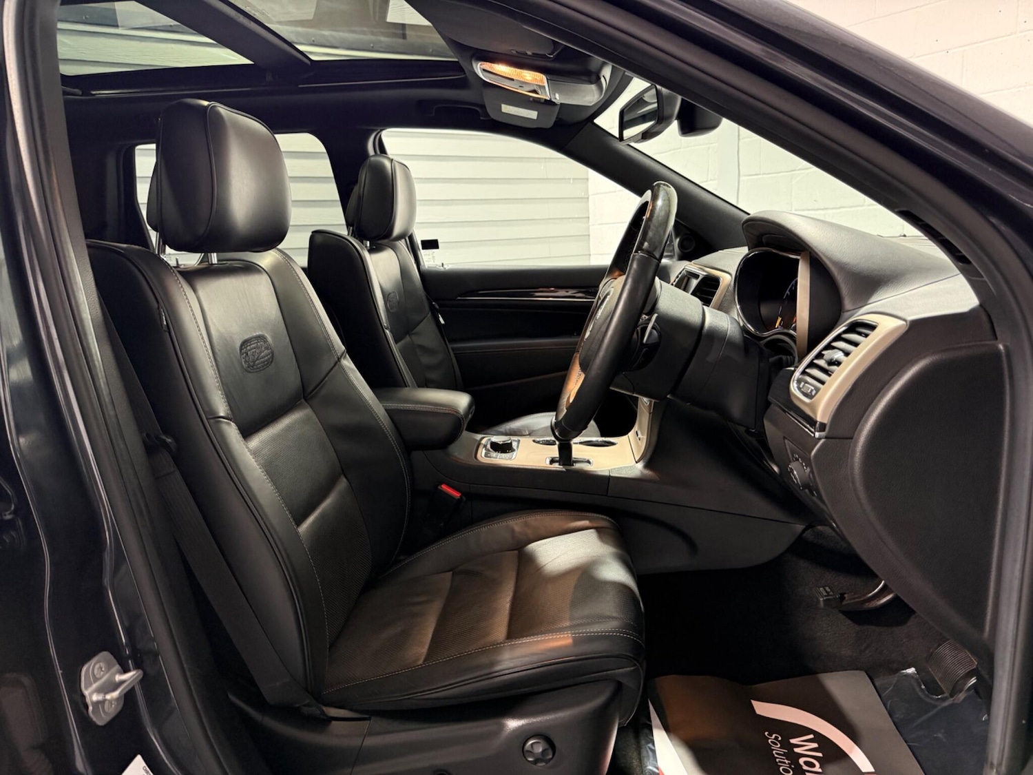 Used Jeep Grand Cherokee 2014 for sale - 77549495: Photo 38